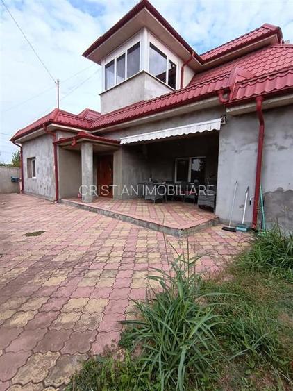 Vila ELEGANTA Chercea 244mp construiti si 447mp teren - 2