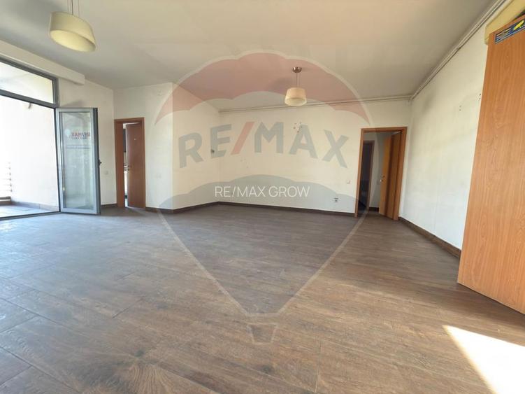 Spațiu comercial de 570 mp de închiriat în Supernova (fostul Cora) - 2