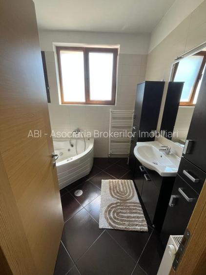 Inchirieri Apartamente 4 camere NORD CARTIERUL FRANCEZ - 18