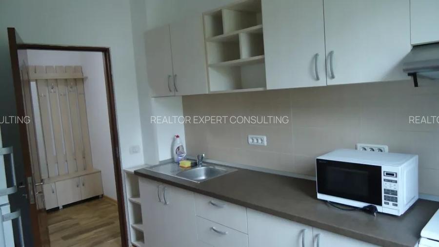 Apartament 2 camere, etaj 2, centrala gaz, zona Tomis I - Spital - 4