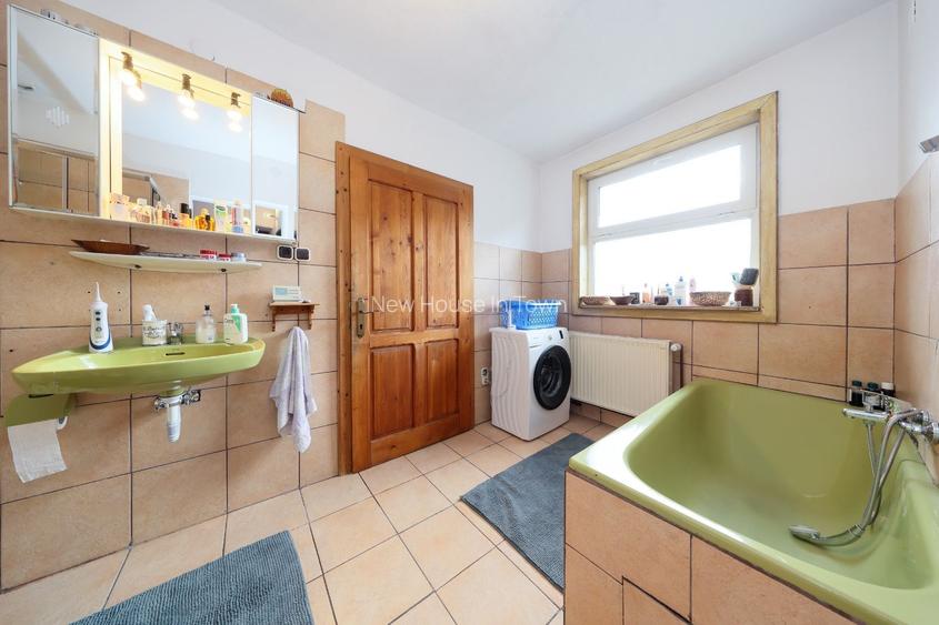 Casa de vanzare Rasnov + Spatiu Comercial | Teren 1062mp - 19