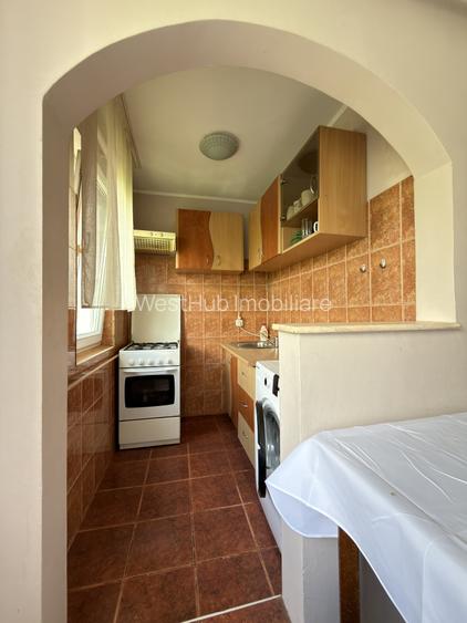 Apartament 3 camere, 42 mp, semi-decomandat - zona Dacia - 6