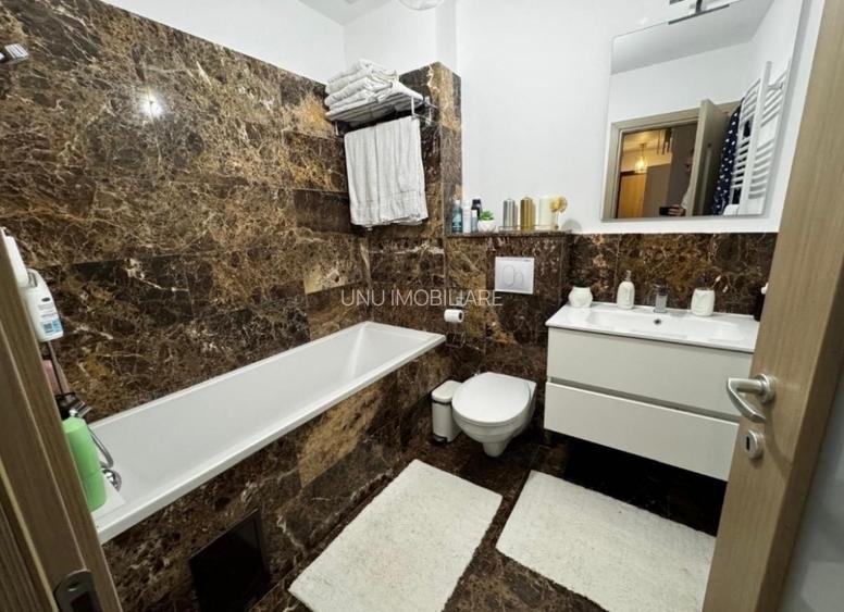 3 camere - Rond Pacurari- etaj 1 - 67 mp- 128000 euro - 4