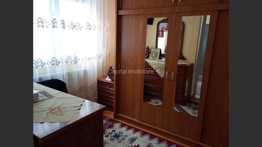 COMISION 0% - APARTAMENT 3 CAMERE - PARTER - 5