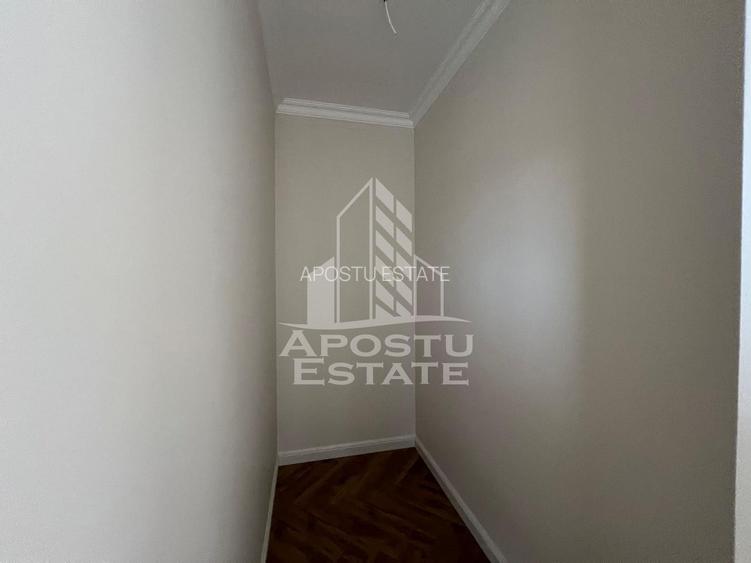 Duplex modern de vânzare în Dumbrăvița, Timis, patru camere - 11