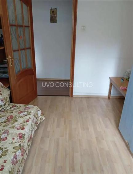 Vanzare Apartament 3 Camere Semidecomandat Berceni-Al.Ciceu - 4