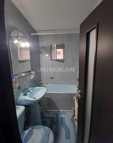 Dacia - Zimbru - Apartament 3 camere - mobilat  - geam la baie - 7