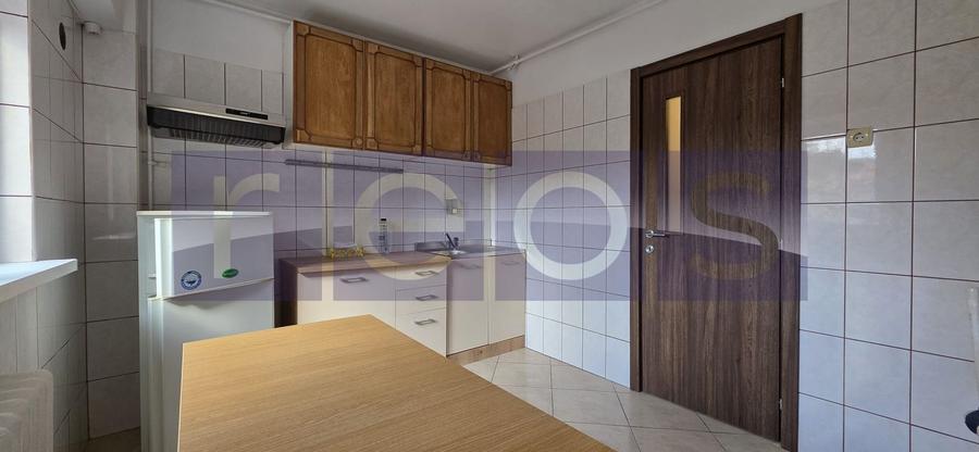 INCHIRIERE 3 CAMERE DECOMANDAT -CALEA DOROBANTI - 12