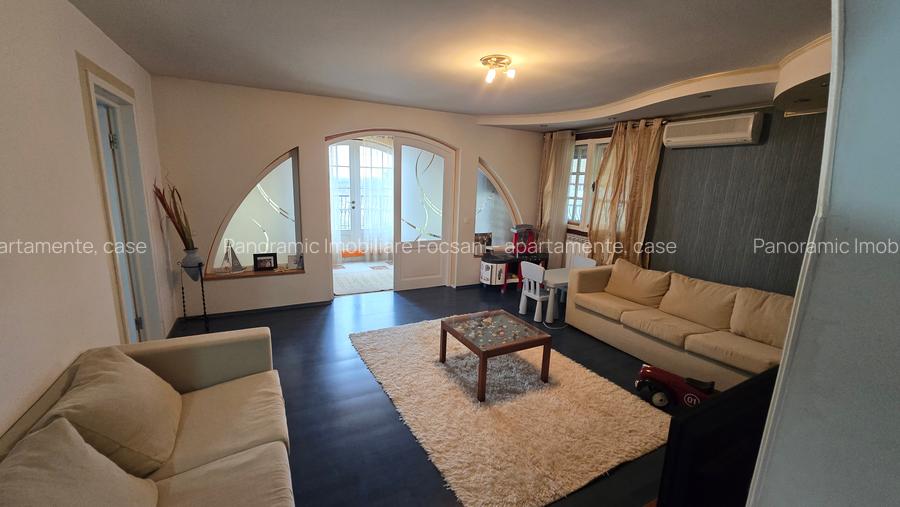 Vila de vanzare Petresti Crang - 51