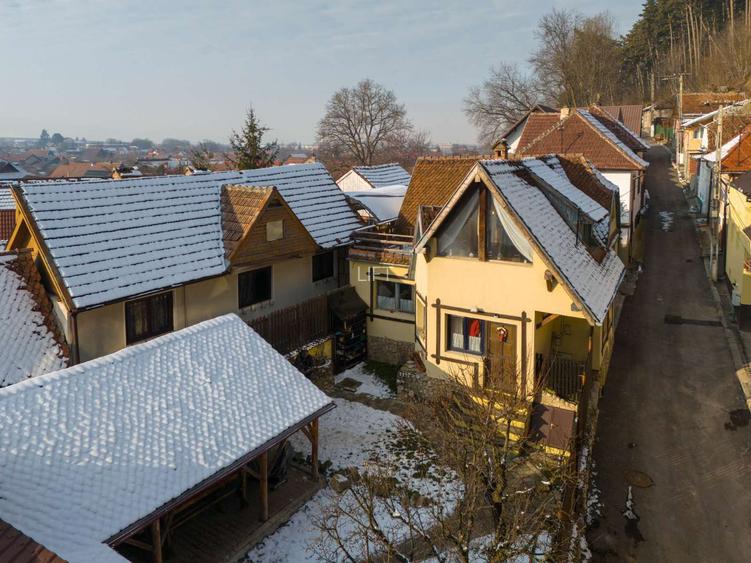 Casă deosebită în Râșnov – reprezentare exclusivă, comision 0% - 21