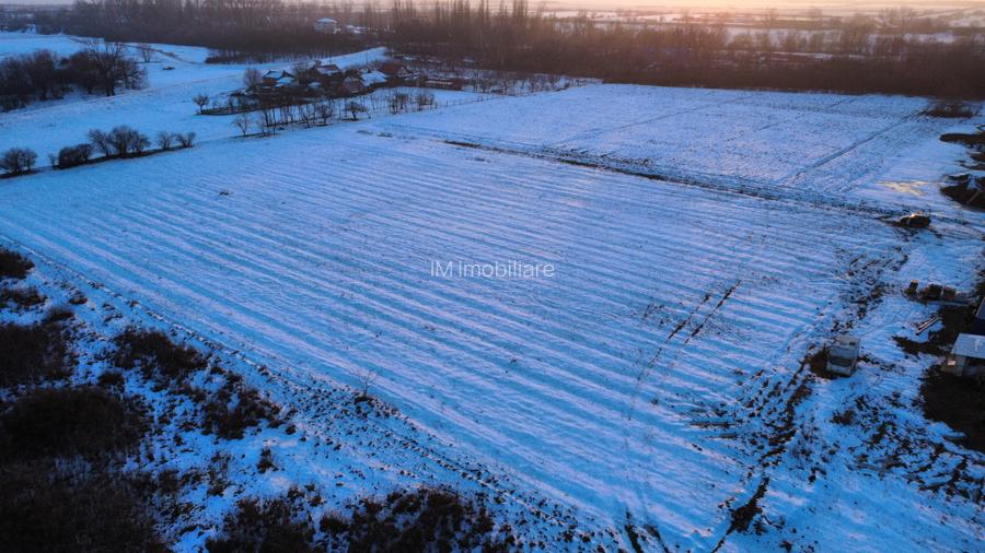 Sag- Teren Intravilan- 11.412mp-3 fronturi stradale - 4