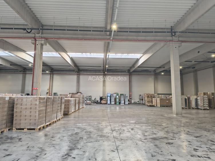 Hală industrială nouă, 2 000 mp. 3,5 Euro + TVA/lună/mp. Comision 0 - 4