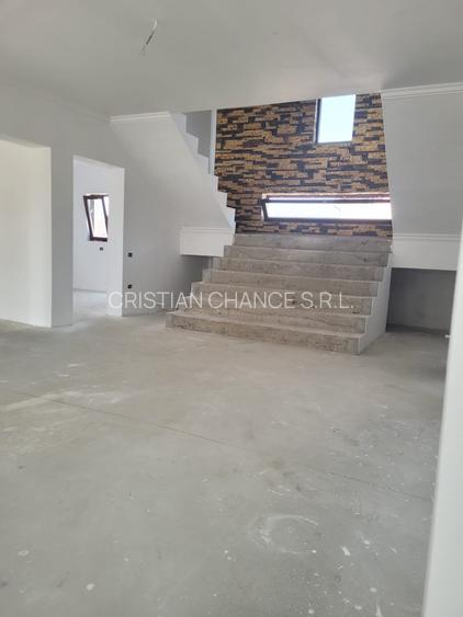 C1  Casa 4 camere Valul lui Traian - 4