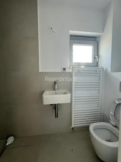 Liziera de Lac !!! Casa cocheta !!! Ansamblu privat cu multe facilitati !!! - 13