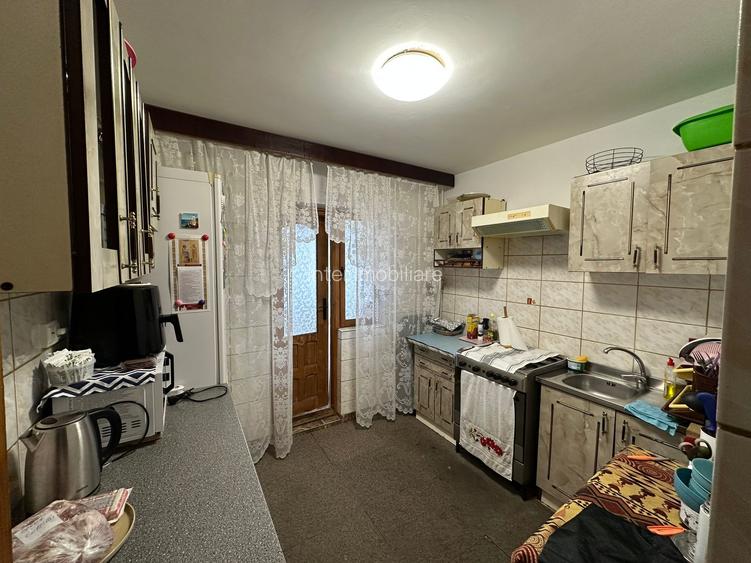 Apartament 3 camere decomandat etajul 3/4 COD : 161608 - 4