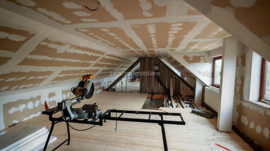 CASA SASEASCA comuna VULCAN,zona foarte buna,teren 3000 mp - 5