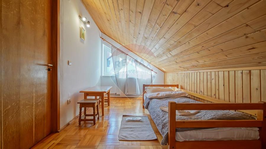 Vila în Poiana Brașov – Refugiu exclusivist și investiție! - 13