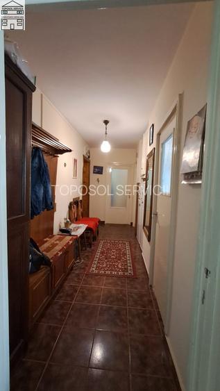 Apartament 3 camere, parter înalt – zona Sovata - 8
