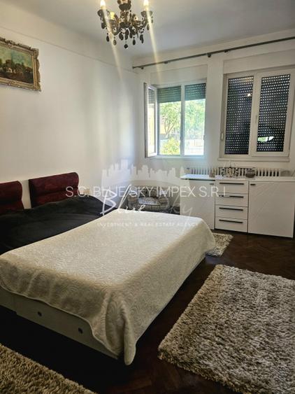 Apartament 2 camere + pod amenajat, situat pe Str. Ștefan cel Mare - 4