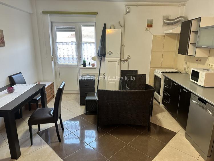 Apartament 2 camere  | 1 Baie | 1 Balcon | 60 mp. | Bloc NOU | Lift  | Central I - 17