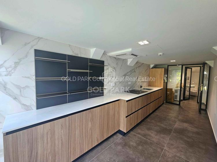 Cladire de Birouri - Zona Centrala - Terase / Locuri de Parcare - 10