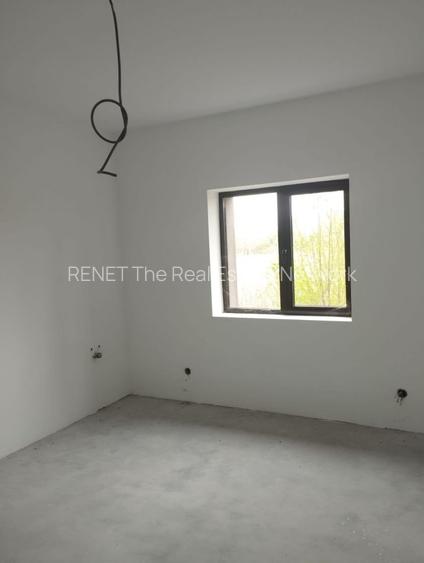 SE VINDE CASA IN CALUGARENI 5 camere, teren 600mp - 16