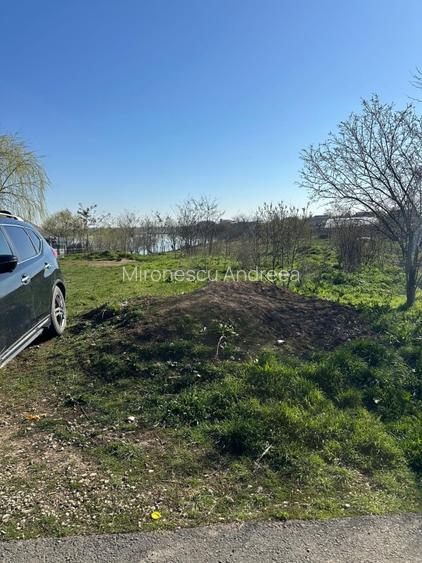 Vand 784mp teren in intravilanul comunei Butimanu - 5