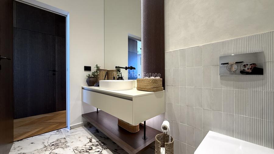 Penthouse pe bune, 5 camere, vedere la Mare si la Lac, 5 parcari subterane - 31