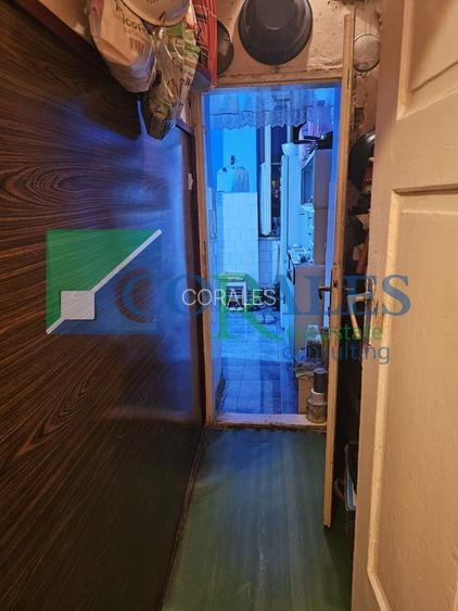 Piata Unirii. Cladire istorica. Fatada renovata! - 2