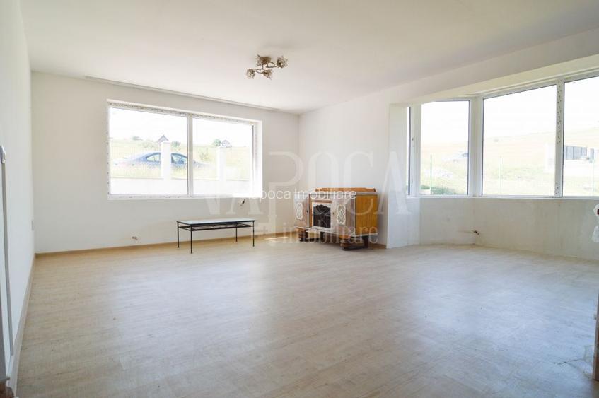 Casa 5 camere de vanzare in Campenesti - 7