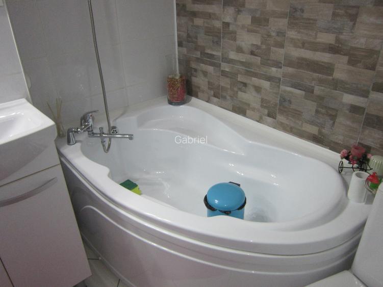 Apartament 4 camere decomandat, complet mobilat și utilat, 84 mp, etaj 1, Rovine - 12