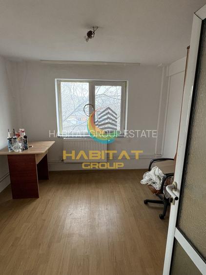 De Vanzare Casa Generoasa De 286mp Utili In Zona Luica - 16