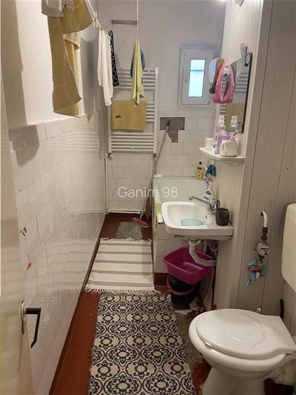 Apartament 3 camere , zona Gara , decomandat, 74 mp ,construit in 1980 , mobilat - 12