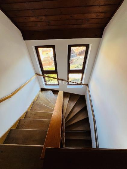 Vila generoasa in centrul istoric - 12