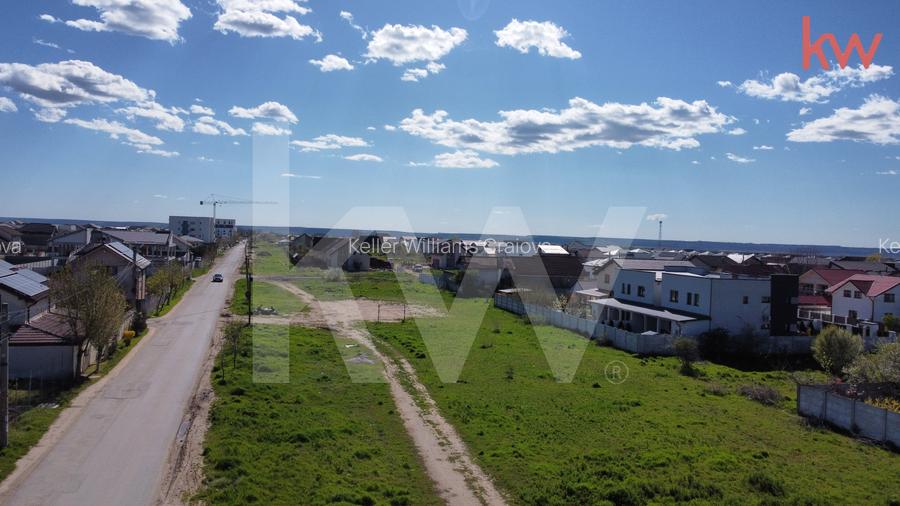 Teren intravilan premium, suprafata generoasa-ZONA DAMILA - 5