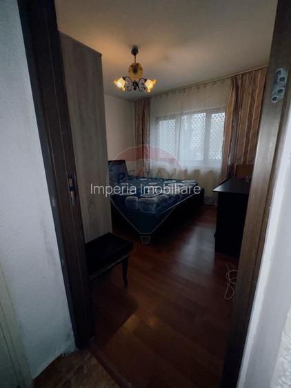 De inchiriat, 4 camere, decomandat, bilateral, centrala proprie, 400€ - 10