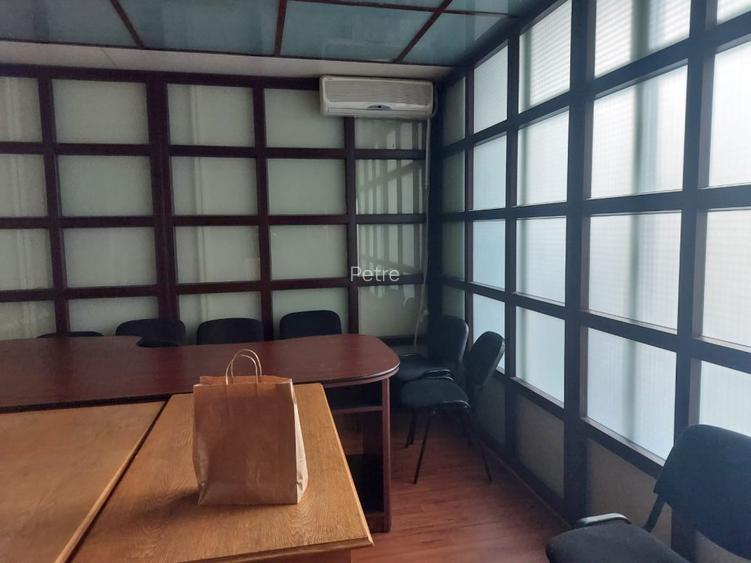 Ultracentral- spațiu birou, parter, Palatul UGIR - 7