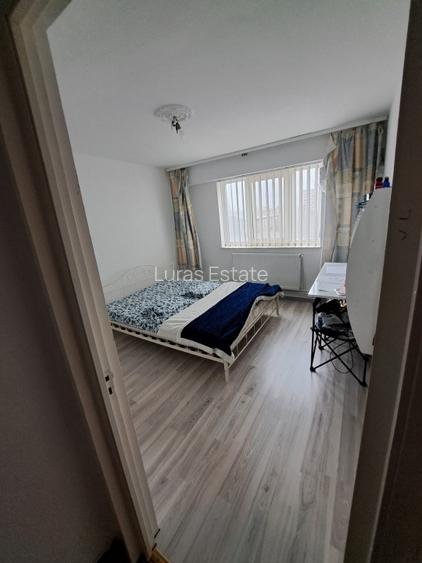 Apartament 3 camere – Zona Casa de Cultura • Decomandat - 3