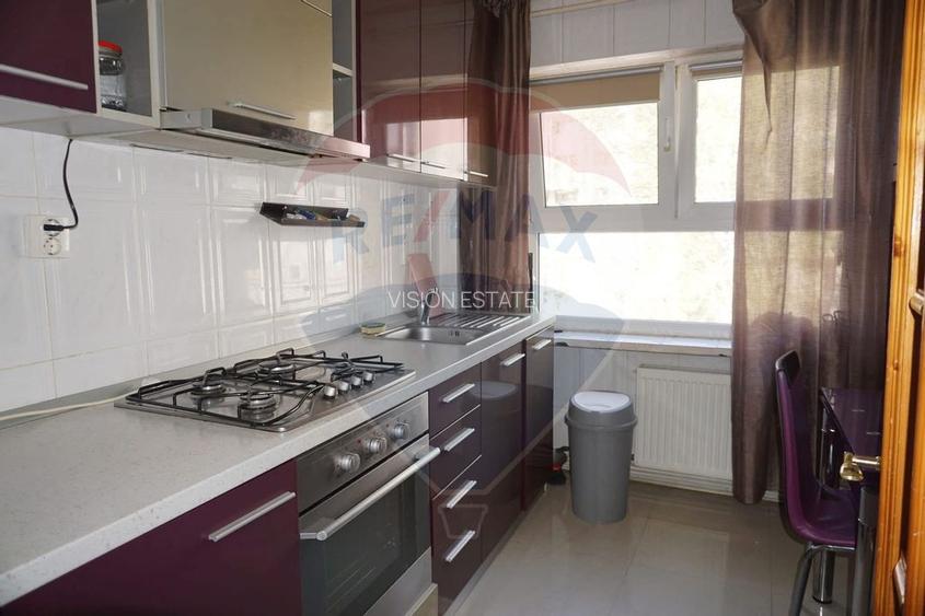 Apartament cu 3 camere de vânzare în zona Ultracentral - 3