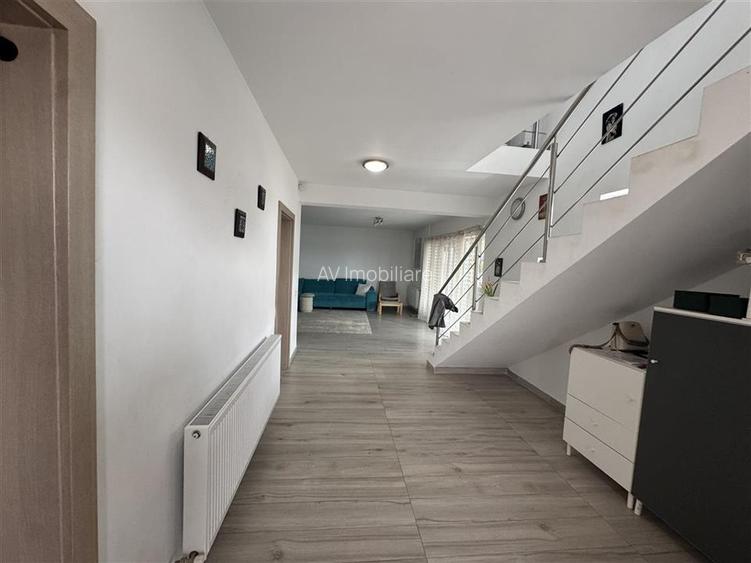 VILA BRAGADIRU | GARAJ | TOATE UTILITATILE | MOBILAT UTITAT | PANOURI | TERASA B - 20