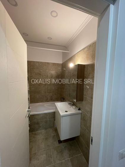 Garsoniera mobilata si utilata,Lux!!! - 13