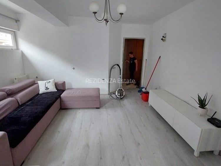 GARSONIERA MODERNA BLOC 2007 CENTRALA IMOBIL ETAJ 1 - 2