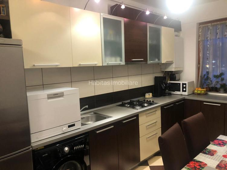 Apartament 3 camere, decomandat, in Floresti, in spate la Vivo - 23