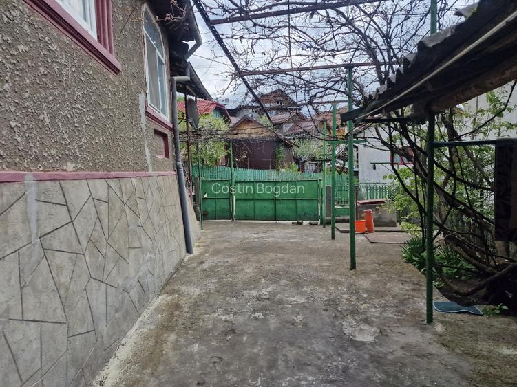 De Vanzare CASA + TEREN 1094mp VALEA LEURZII, DAMBOVITA - 10