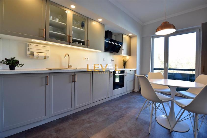 [VIDEO] 3 Bedroom Duplex with Park Views | Pet Friendly | Parking + Storage - 13