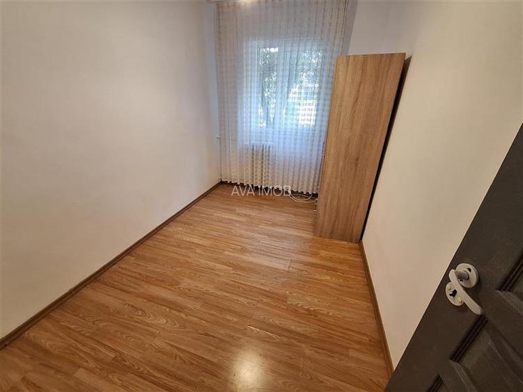 Apartament 3 camere, etaj 1, mobilat, zona Orizont - 17