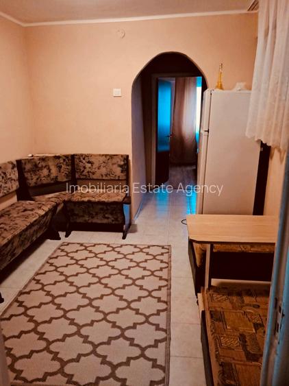 Apartament Auchan Vitan, 10 minute de metrou, mobilat si utilat complet, liber - 3