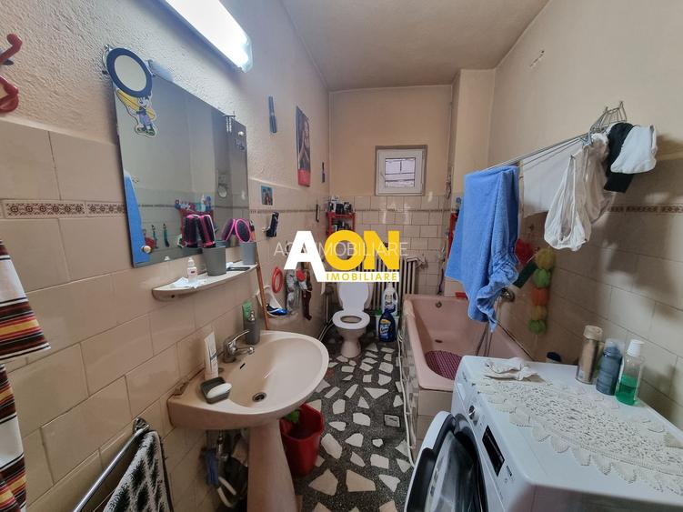 Casa de vanzare 5 camere, 805mp teren, Centru - 5