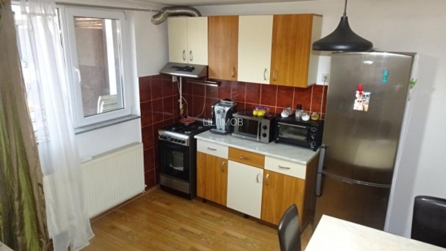 Vand casa P+M zona Ceangai - 2