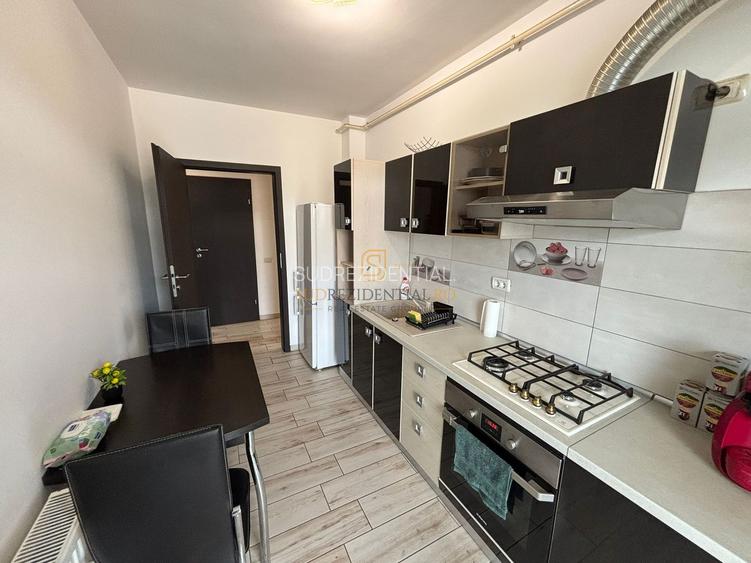 Apartament 2 camere decomandat, loc de parcare, Bd. Metalurgiei - 5